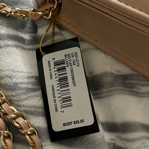 Brand New Bebe Gio Flap Crossbody Blush - Picture 9 of 9